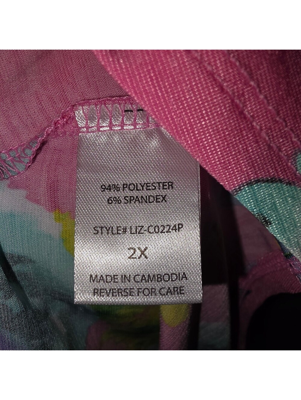 Dear Scarlett Pink Floral top, Xl, 2x, 3x - Picture 4 of 4